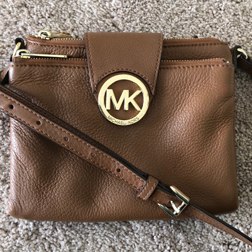 Michael Kors Fulton Crossbody
